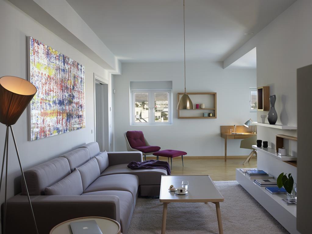 Scale Suites Athens Bilik gambar